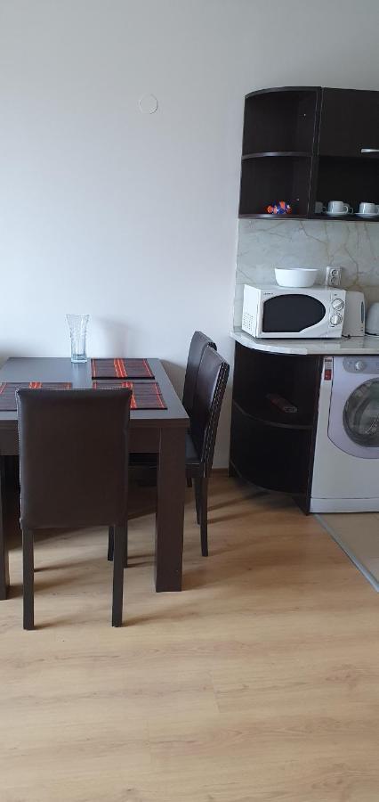 Apartament Cacao Residence Pantai Sunny Bagian luar foto